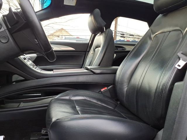 Used 2017 Lincoln MKZ Reserve w/ Luxury Package image 9