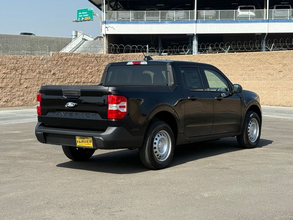 New 2025 Ford Maverick XL FWD image 4