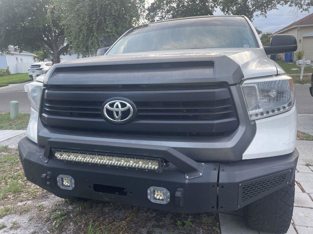 Used 2016 Toyota Tundra SR w/ Tow Package RWD image 2