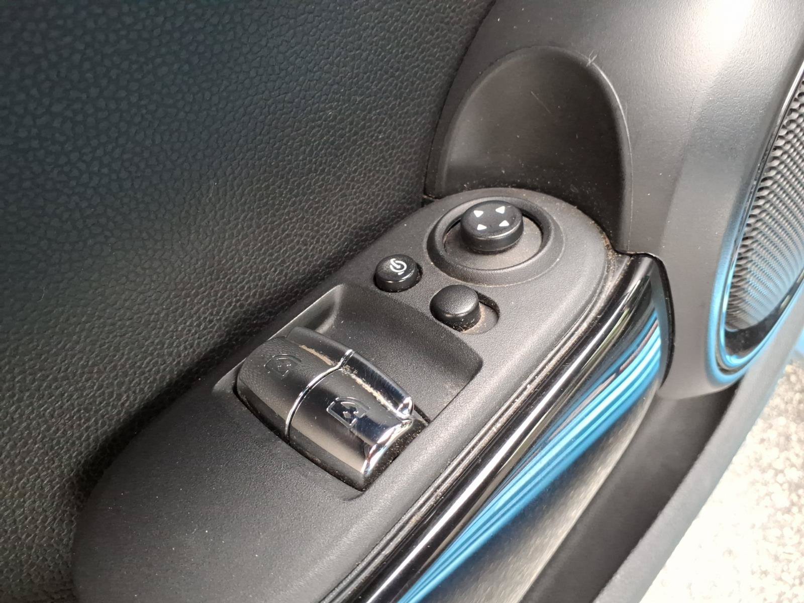 Used 2016 MINI Cooper John Cooper Works FWD image 18
