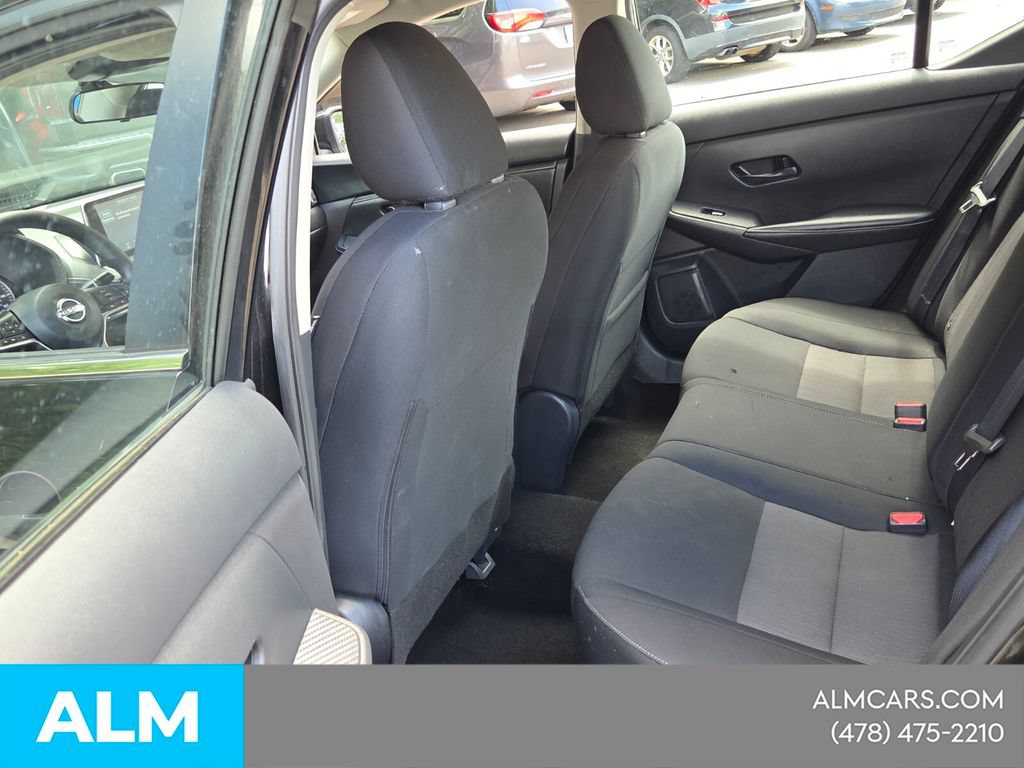 Used 2024 Nissan Sentra SV FWD image 8