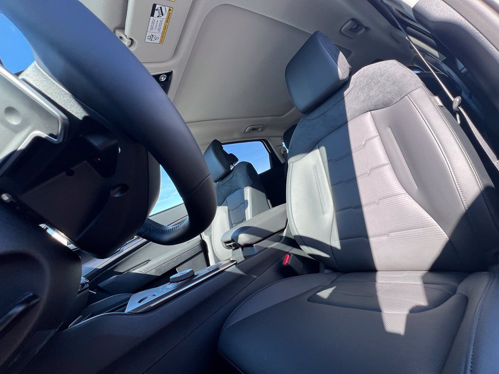 New 2027 Kia Sportage SX Prestige AWD/4WD image 16
