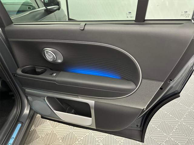 New 2026 Hyundai Ioniq 9 Limited image 18