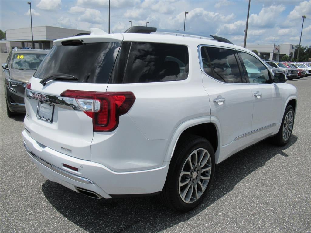 Used 2023 GMC Acadia Denali AWD/4WD image 7