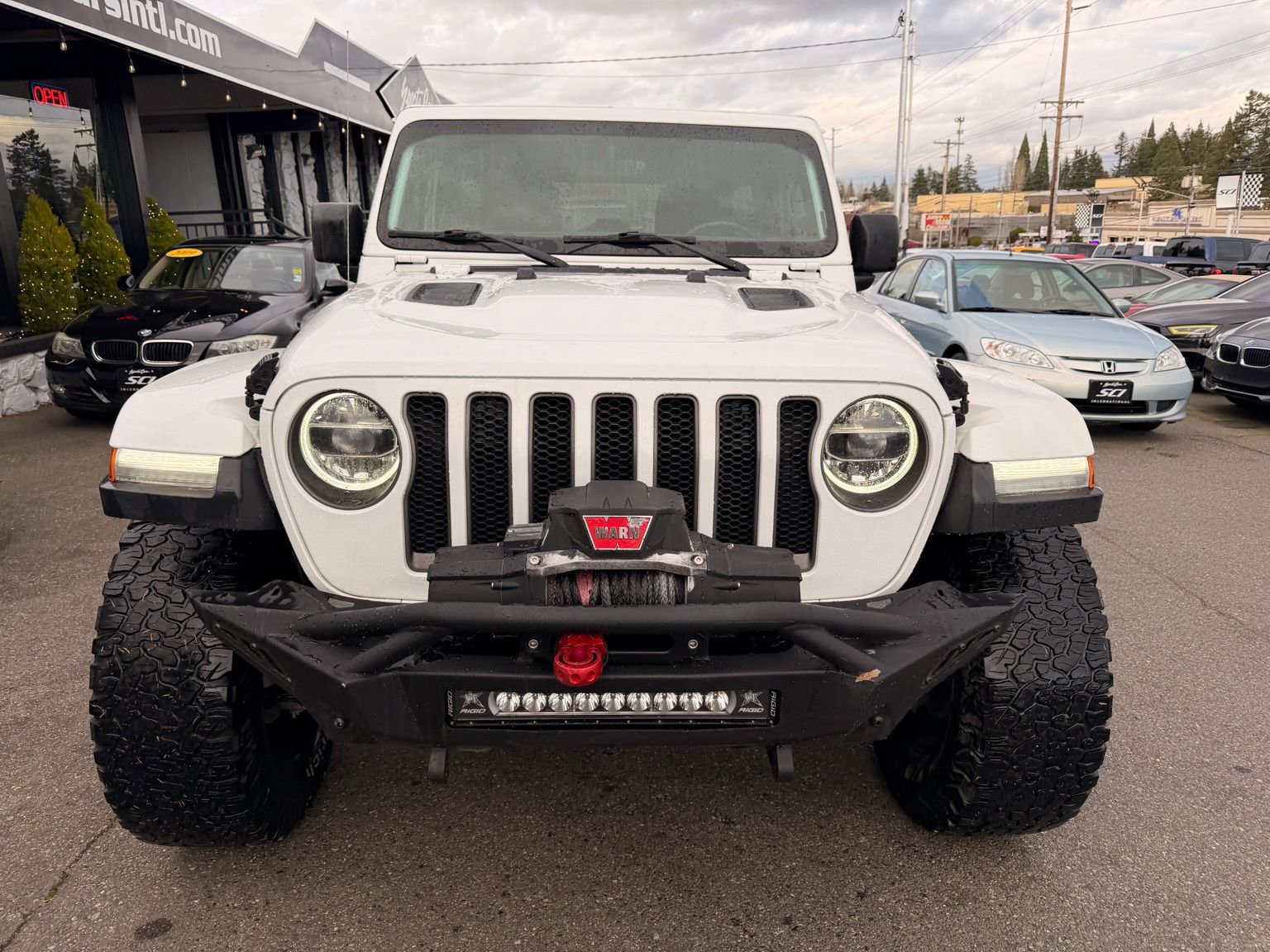 Used 2018 Jeep Wrangler Unlimited Rubicon image 2
