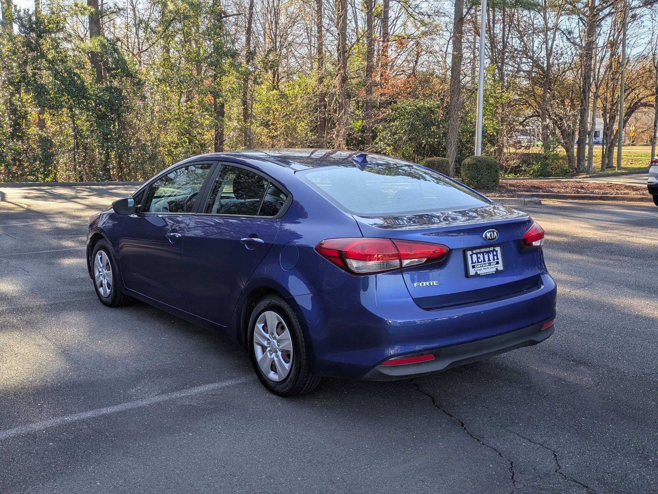 Used 2018 Kia Forte LX image 7