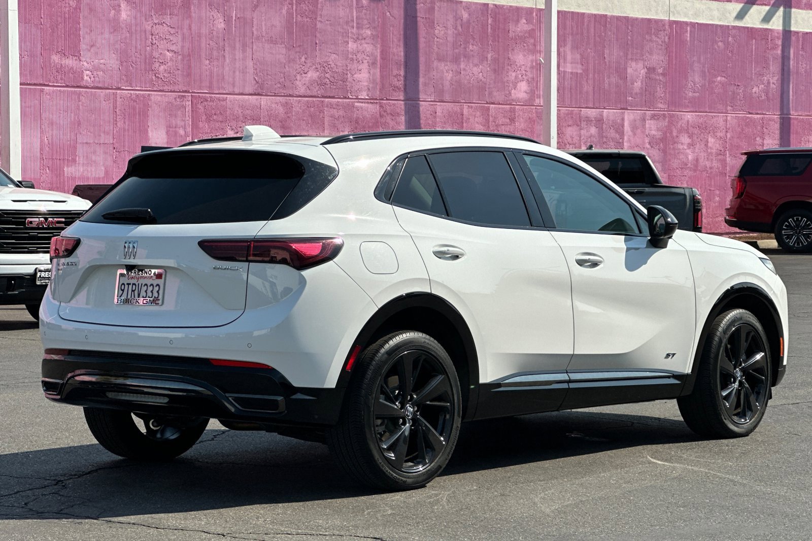 Used 2025 Buick Envision Sport Touring image 4