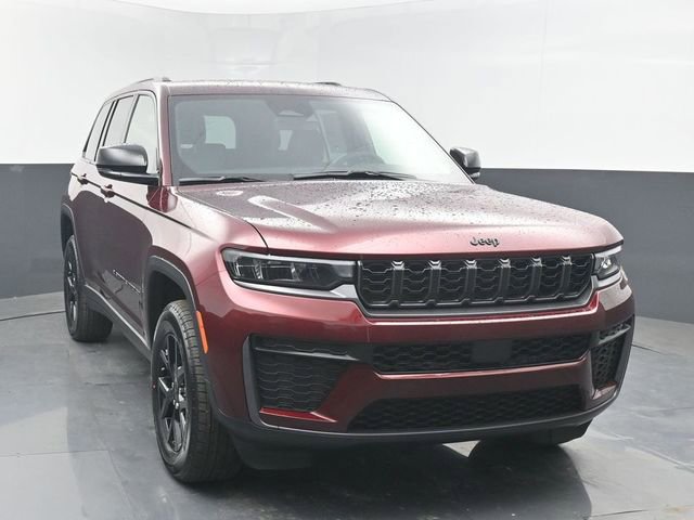 New 2026 Jeep Grand Cherokee Altitude AWD/4WD image 8
