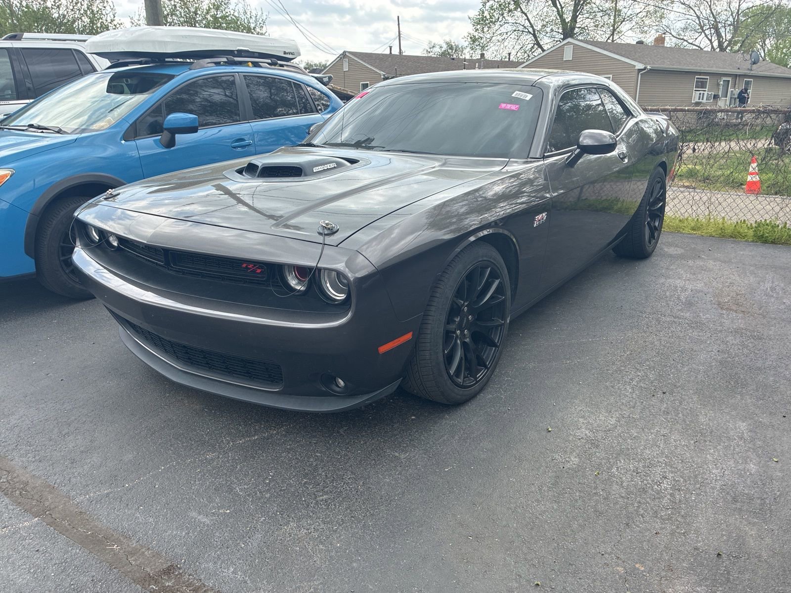 Used 2016 Dodge Challenger R/T image 1