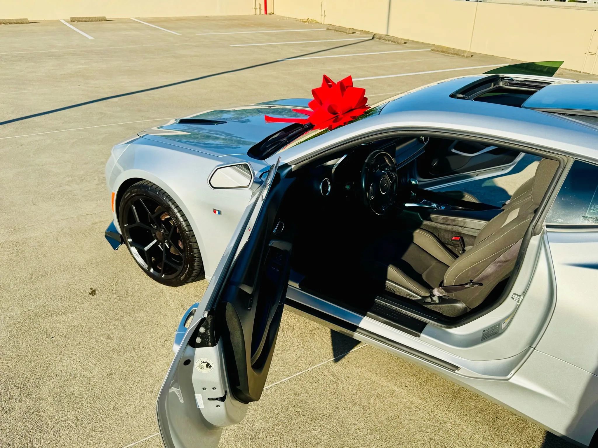 Used 2017 Chevrolet Camaro SS image 32