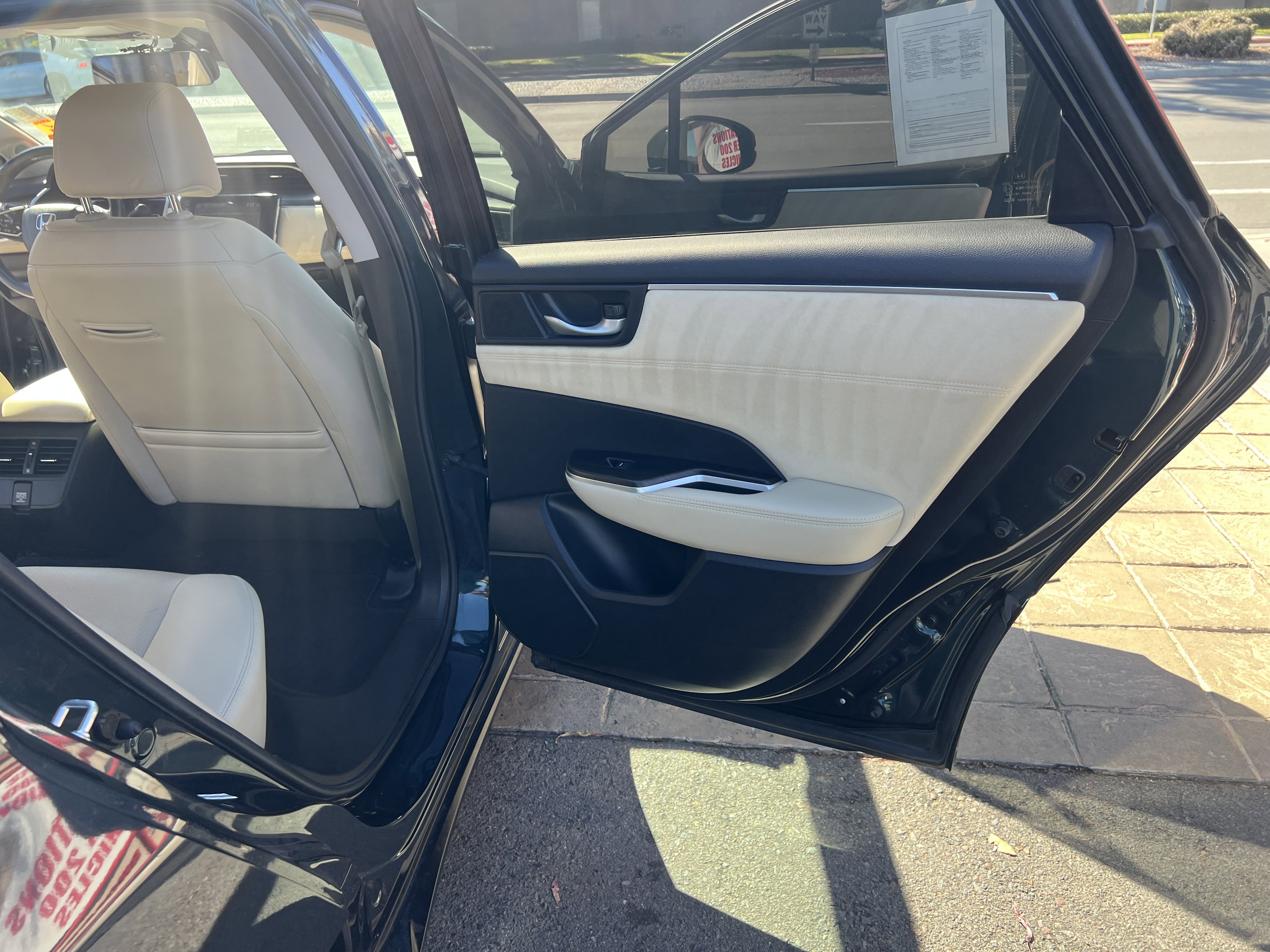 Used 2020 Honda Clarity Touring image 40