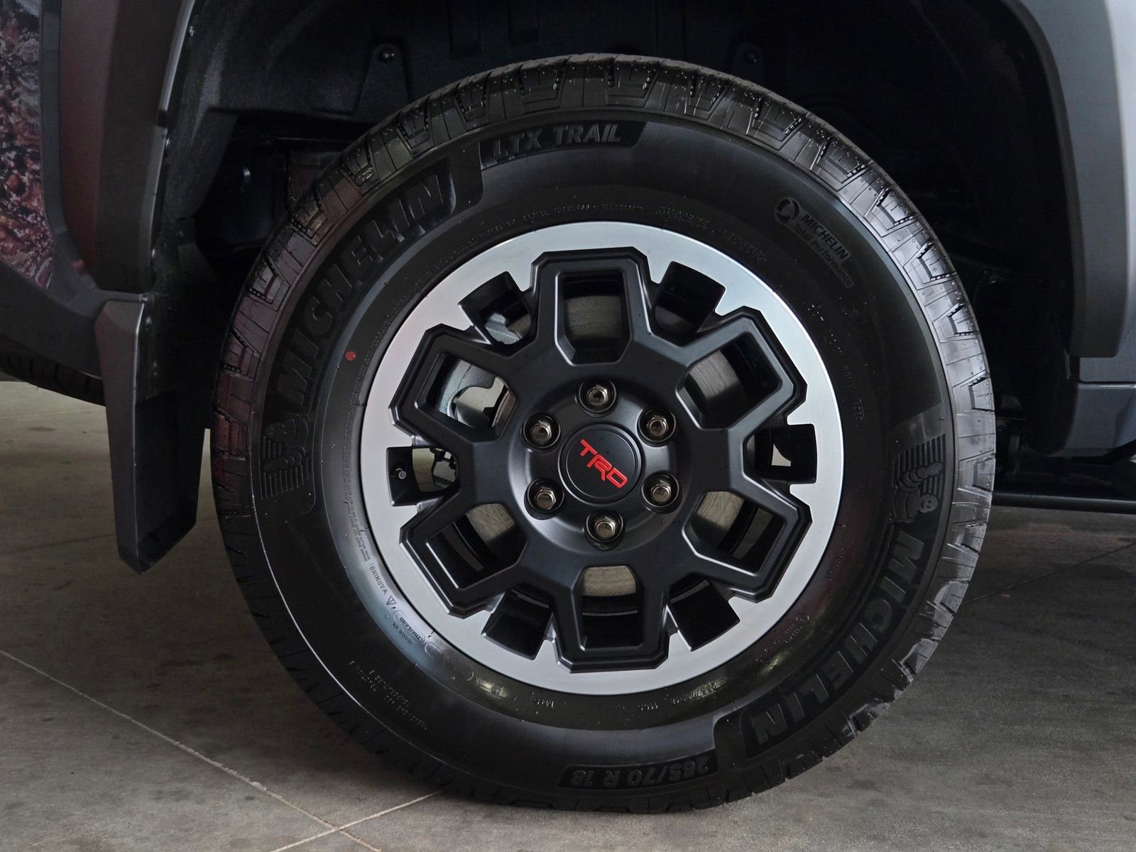 Certified 2026 Toyota 4Runner TRD Off-Road Premium AWD/4WD image 5