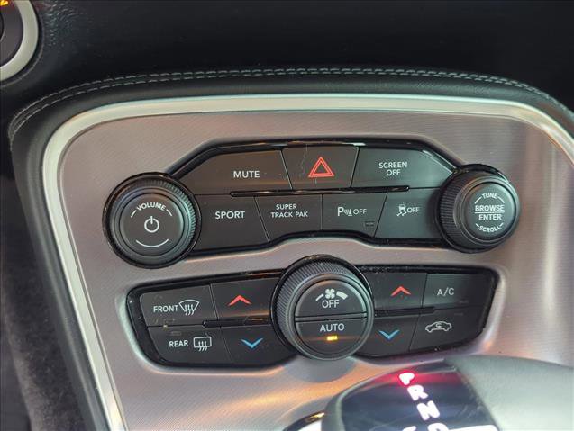 Used 2019 Dodge Challenger R/T w/ Blacktop Package RWD image 17