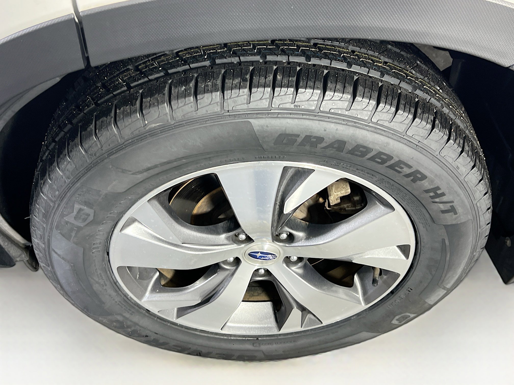 Used 2022 Subaru Ascent Premium w/ Convenience Package image 30