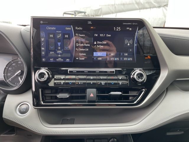 Used 2020 Toyota Highlander Limited AWD/4WD image 17