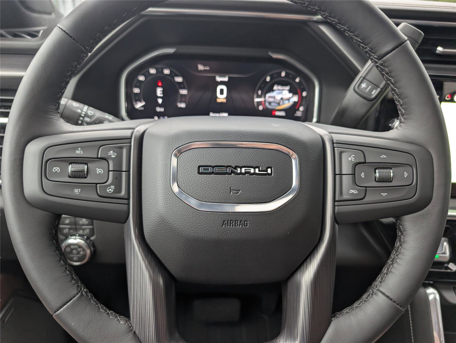 New 2026 GMC Sierra 2500 Denali Ultimate AWD/4WD image 33