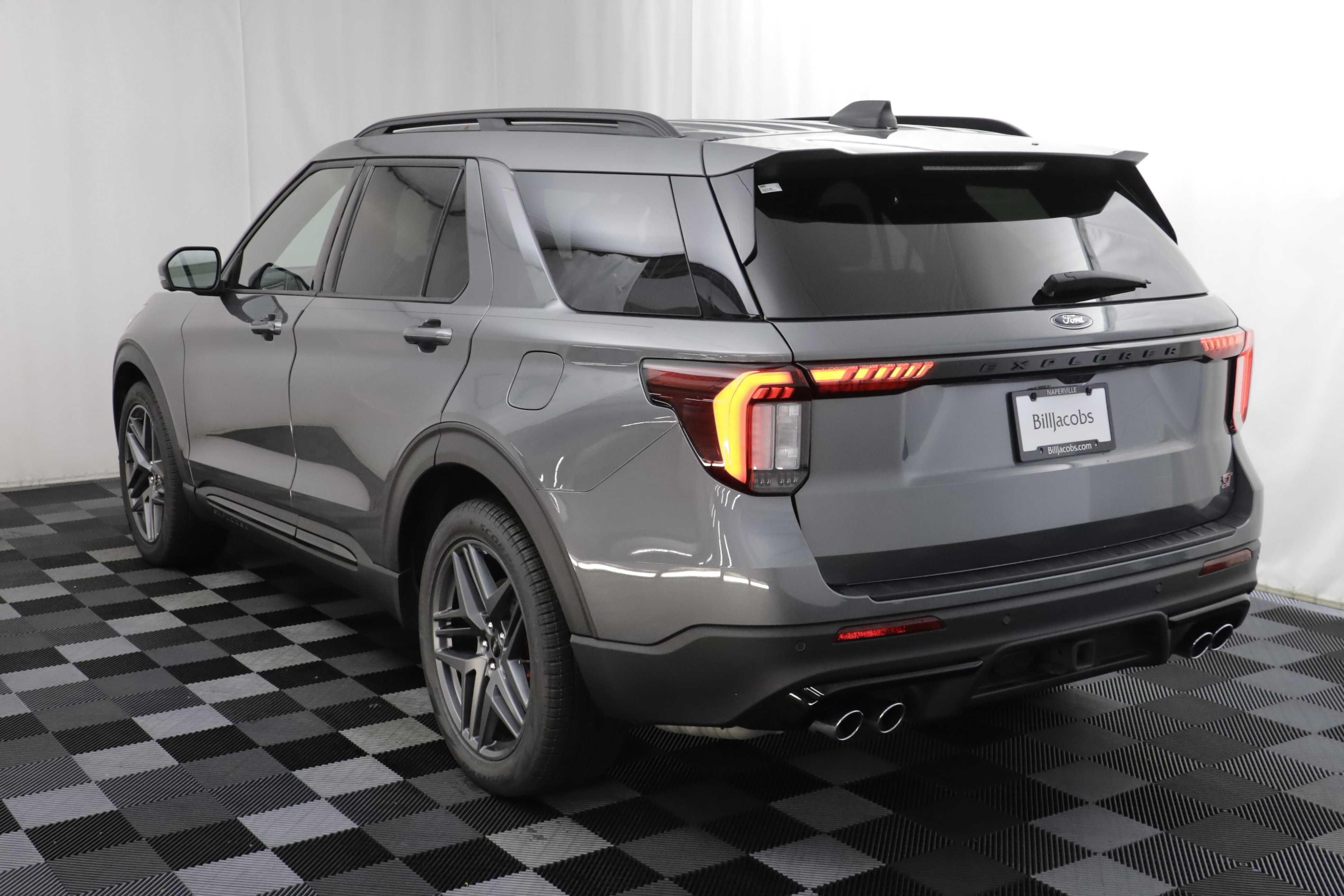Used 2025 Ford Explorer ST AWD/4WD image 20