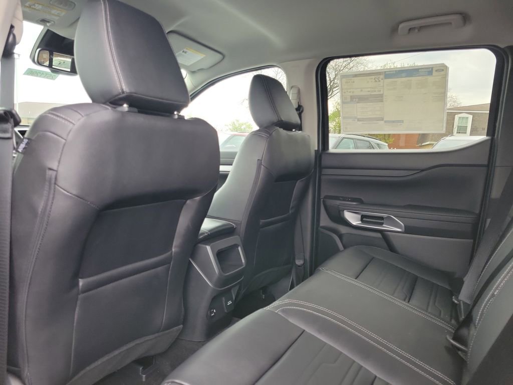 New 2025 Ford Ranger Lariat w/ Chrome Accent Package image 16