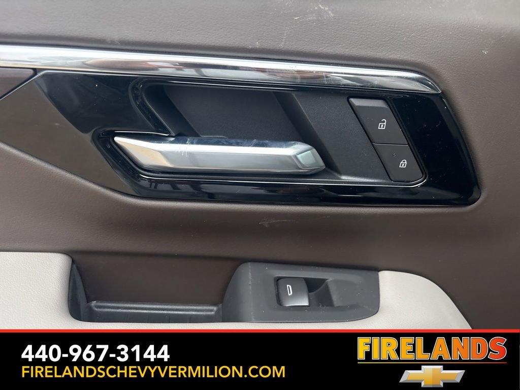 New 2026 Chevrolet Suburban LT w/ Comfort Package image 49