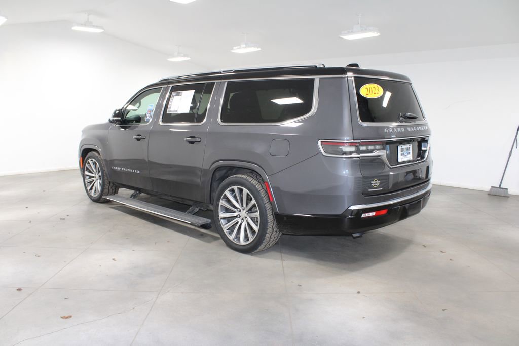 Used 2023 Jeep Grand Wagoneer L Series II image 7