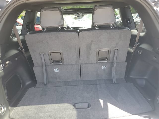 New 2026 Jeep Grand Cherokee L Limited w/ Limited Altitude Package AWD/4WD image 8