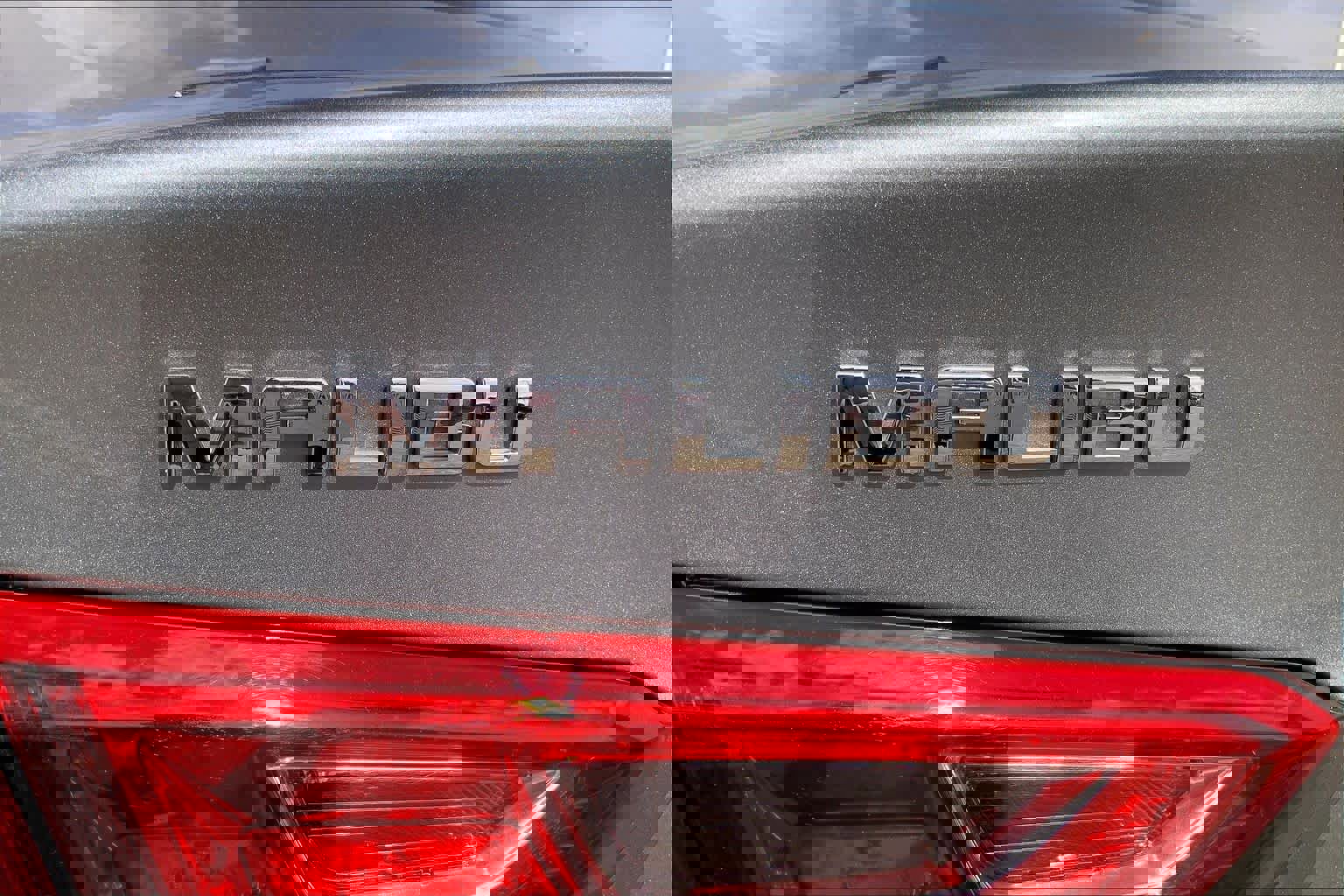 Used 2025 Chevrolet Malibu LS FWD image 10