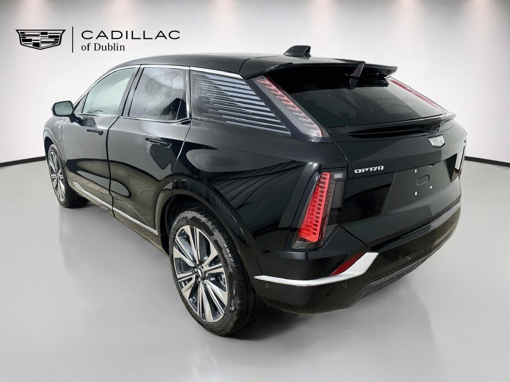 New 2027 Cadillac Optiq Premium Luxury w/ LPO, Floor Liner Package AWD/4WD image 7