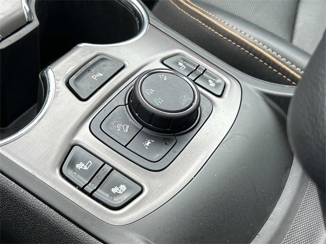 Used 2022 GMC Terrain AT4 w/ Infotainment Package II image 31