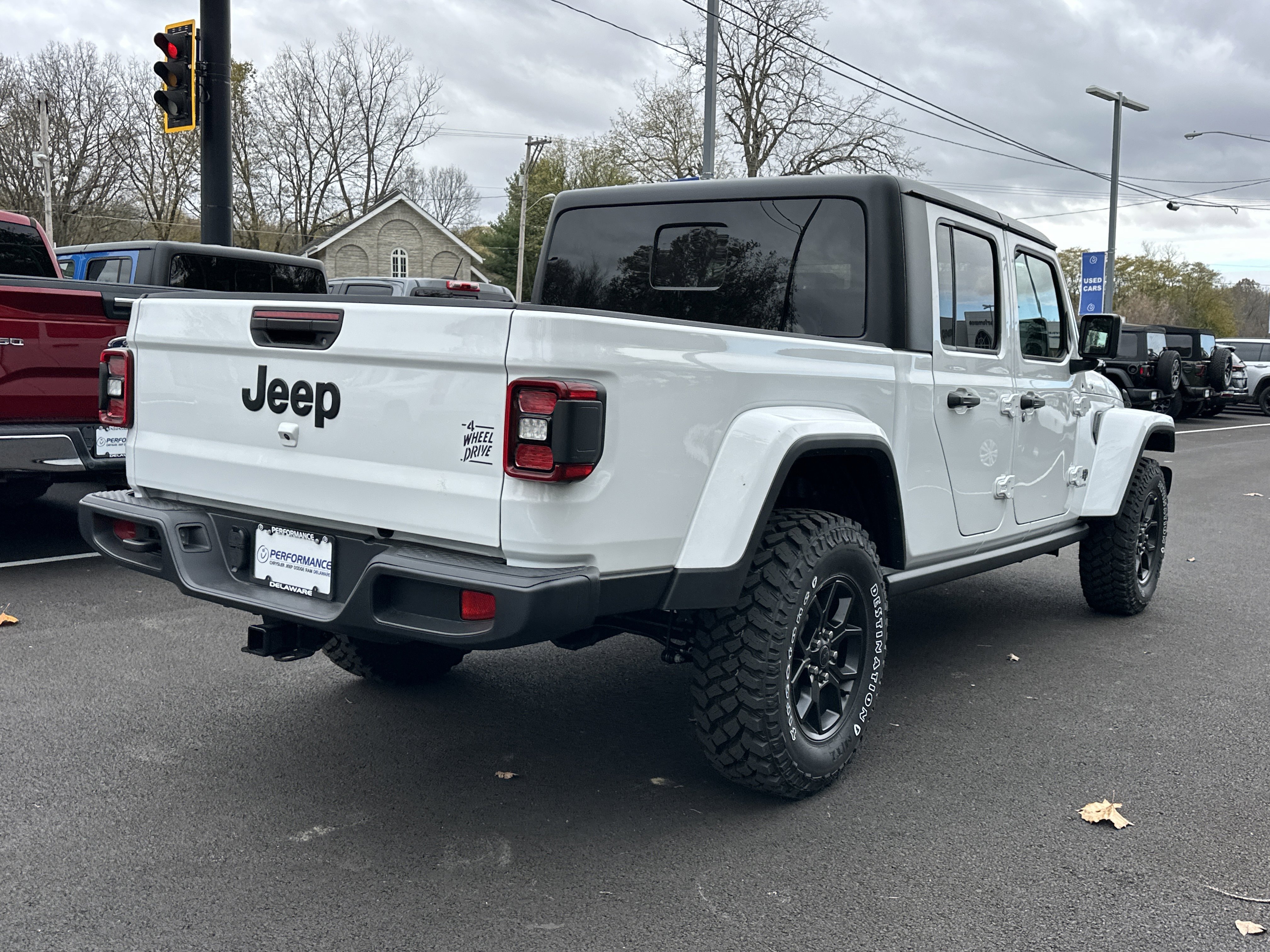 New 2026 Jeep Gladiator Willys image 16