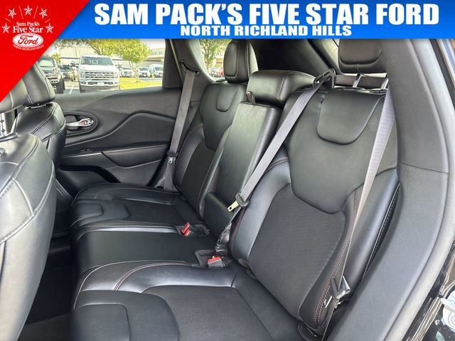 Used 2022 Jeep Cherokee Trailhawk image 29