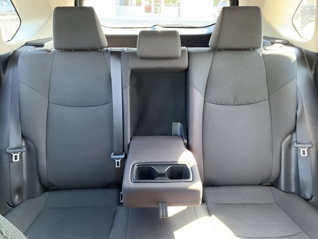 Certified 2025 Toyota RAV4 LE FWD image 30