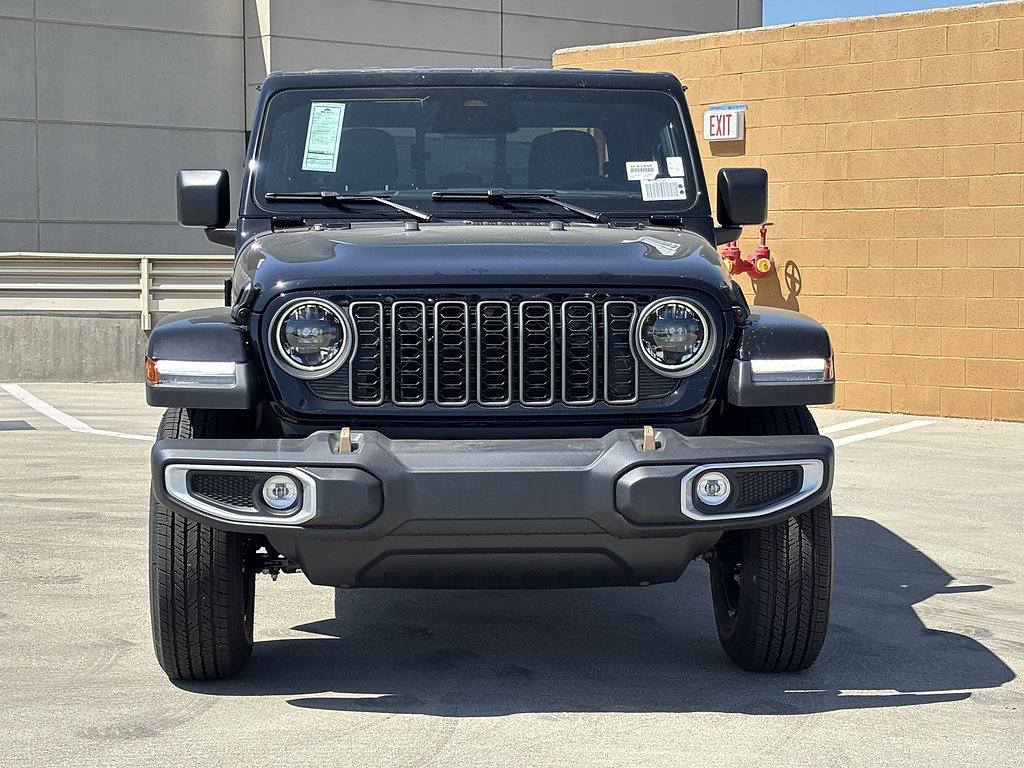 New 2026 Jeep Gladiator Sport AWD/4WD image 8
