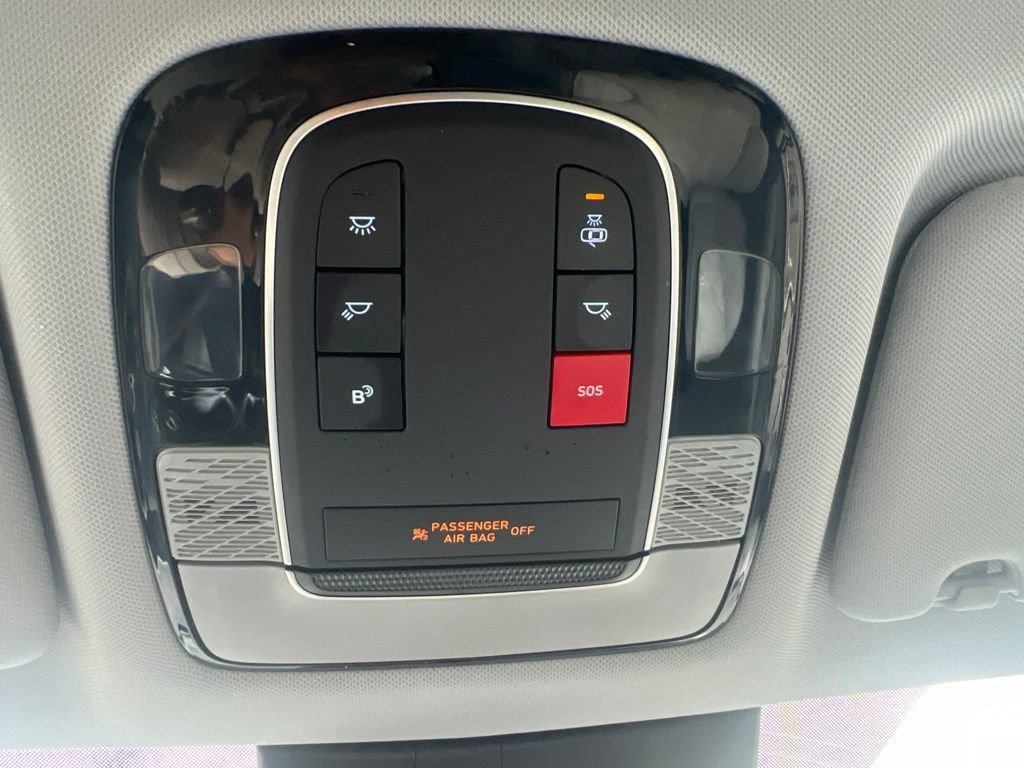 Certified 2025 Hyundai Palisade SEL AWD/4WD image 16