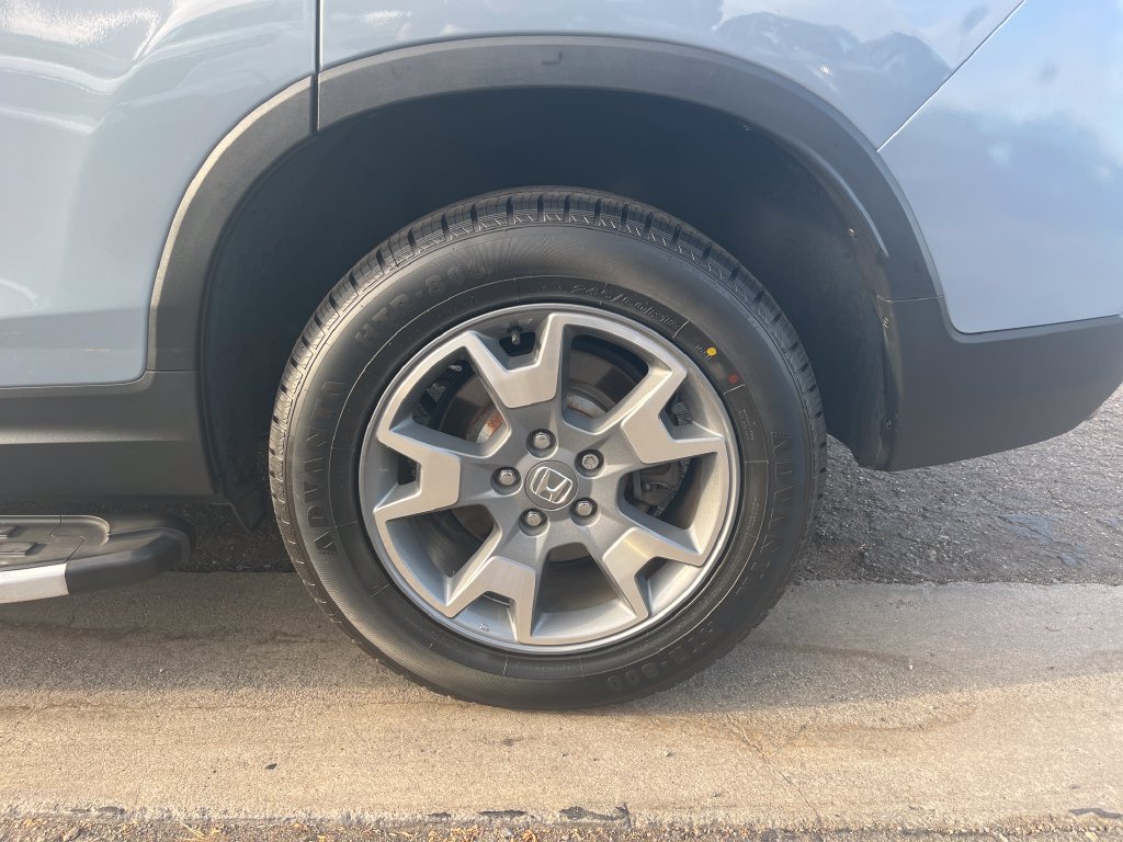 Used 2023 Honda Passport TrailSport image 31