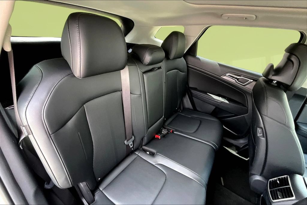 New 2026 Kia Sportage EX AWD/4WD image 10