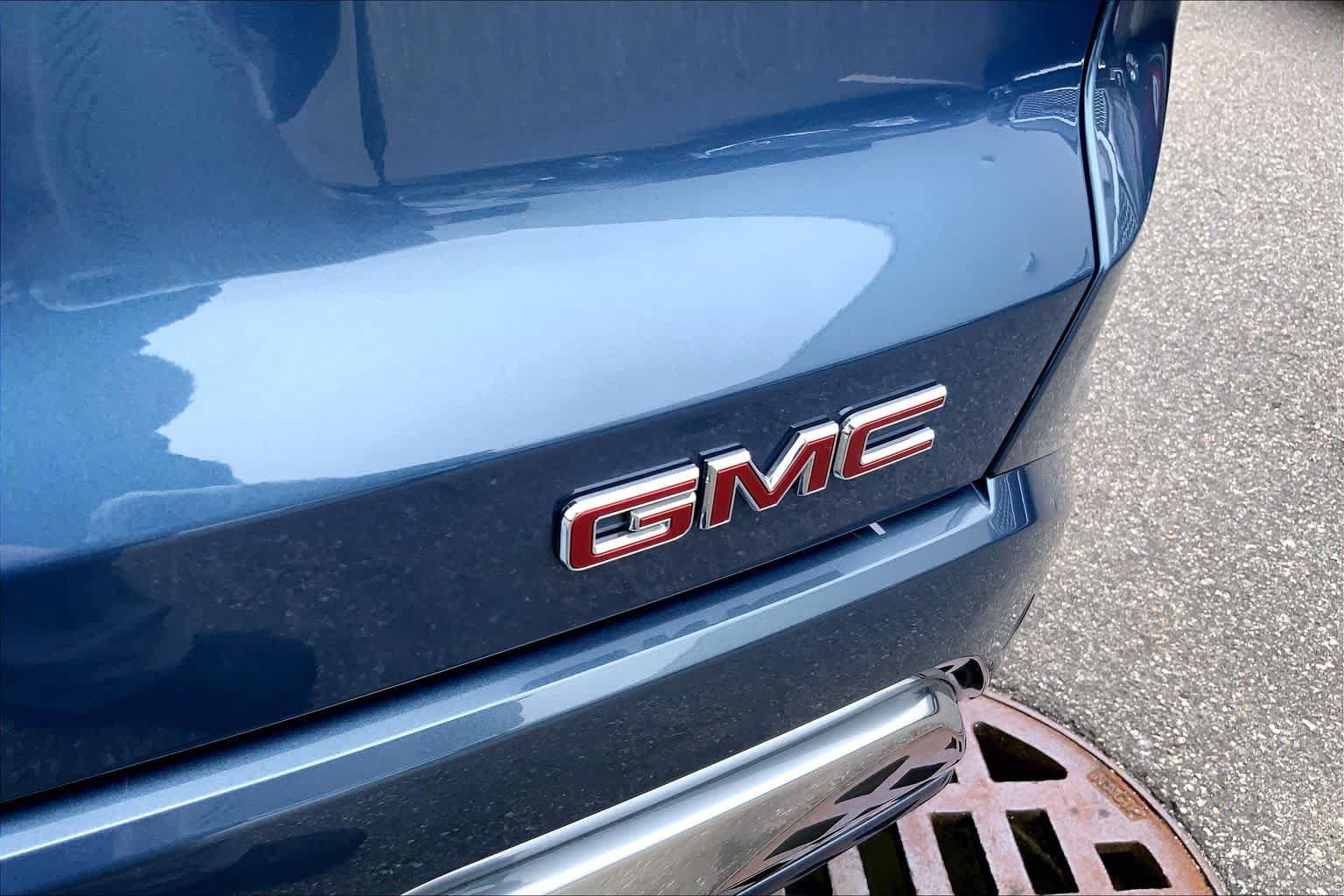 Used 2026 GMC Terrain Denali AWD/4WD image 10