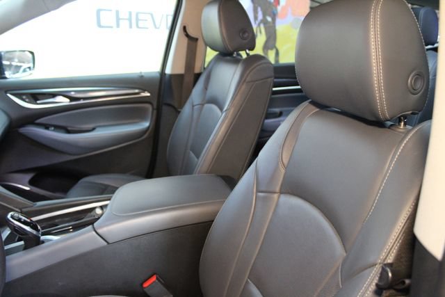 Used 2019 Buick Enclave Premium w/ Experience Buick Package AWD/4WD image 18