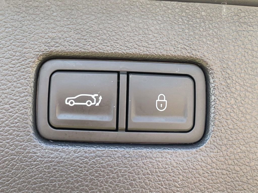 Used 2024 Genesis GV80 2.5T image 10