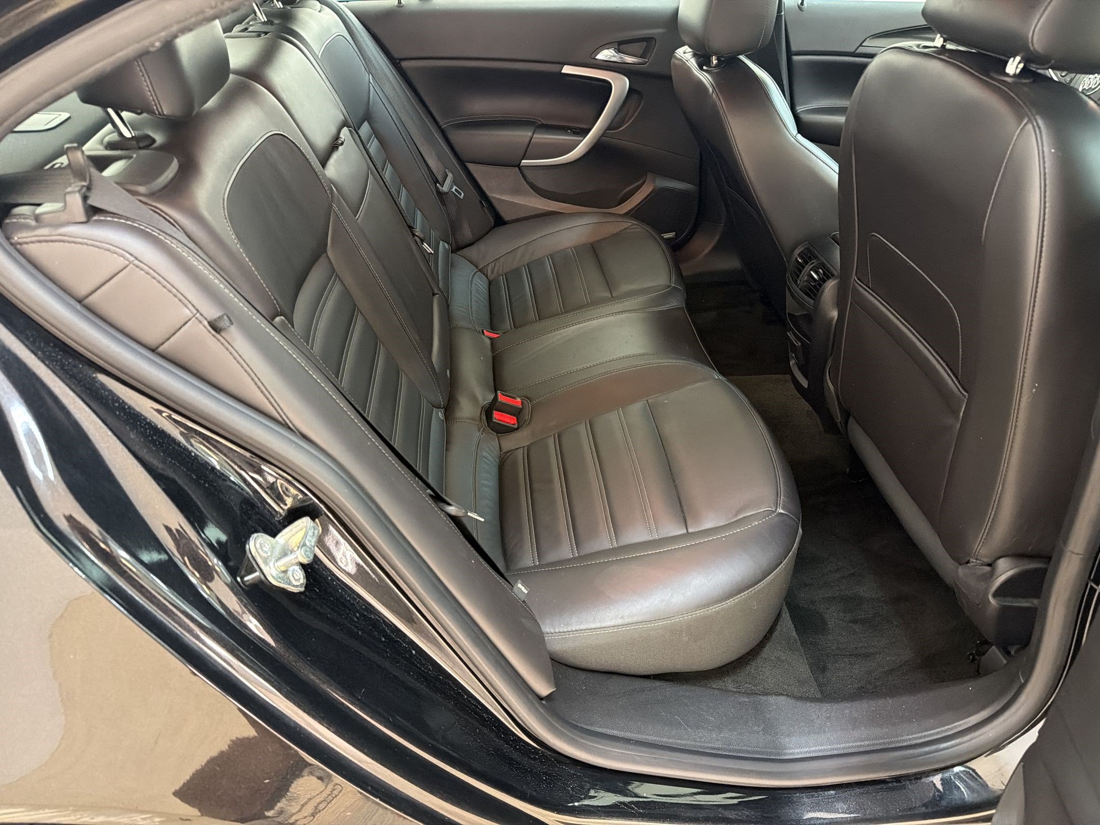 Used 2015 Buick Regal GS FWD image 29