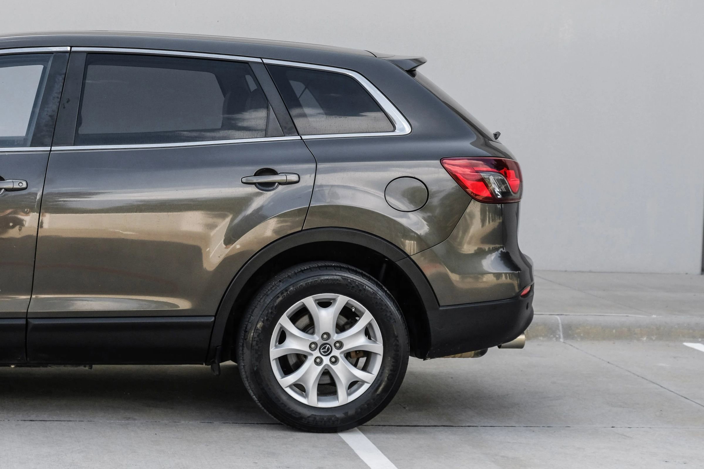Used 2015 MAZDA CX-9 Touring FWD image 12