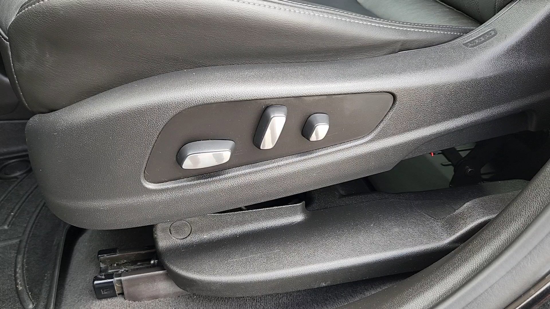 Used 2021 Cadillac XT6 Premium Luxury AWD/4WD image 8