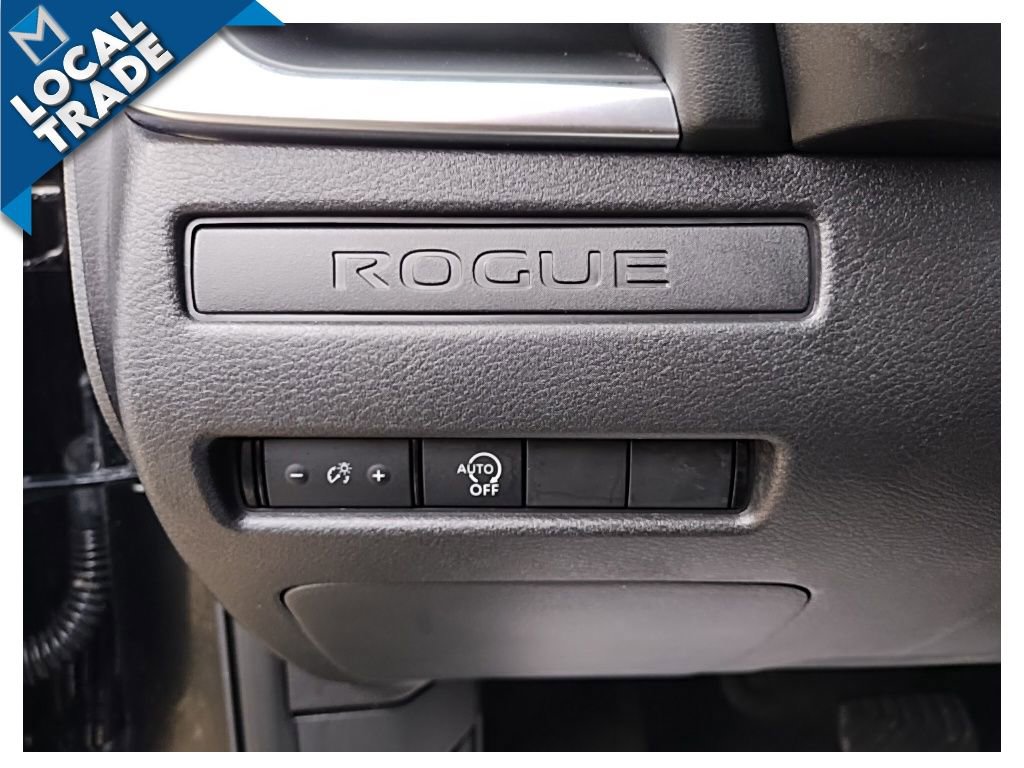 Used 2023 Nissan Rogue S AWD/4WD image 22