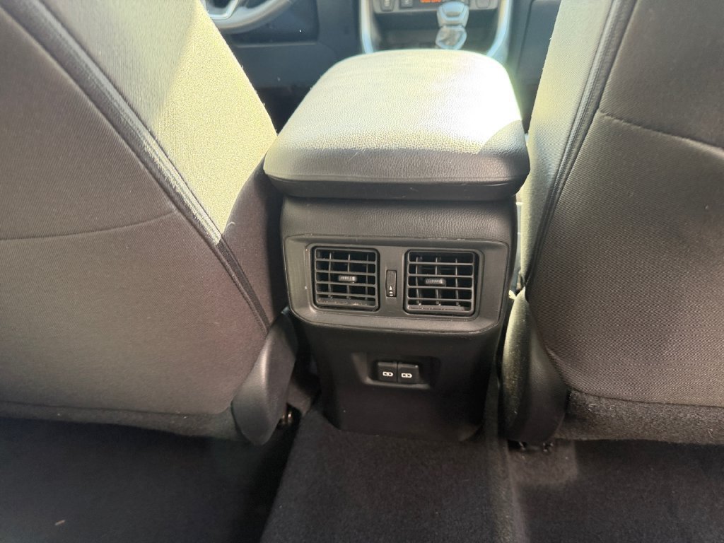 Used 2022 Toyota RAV4 XLE w/ Convenience Package AWD/4WD image 24