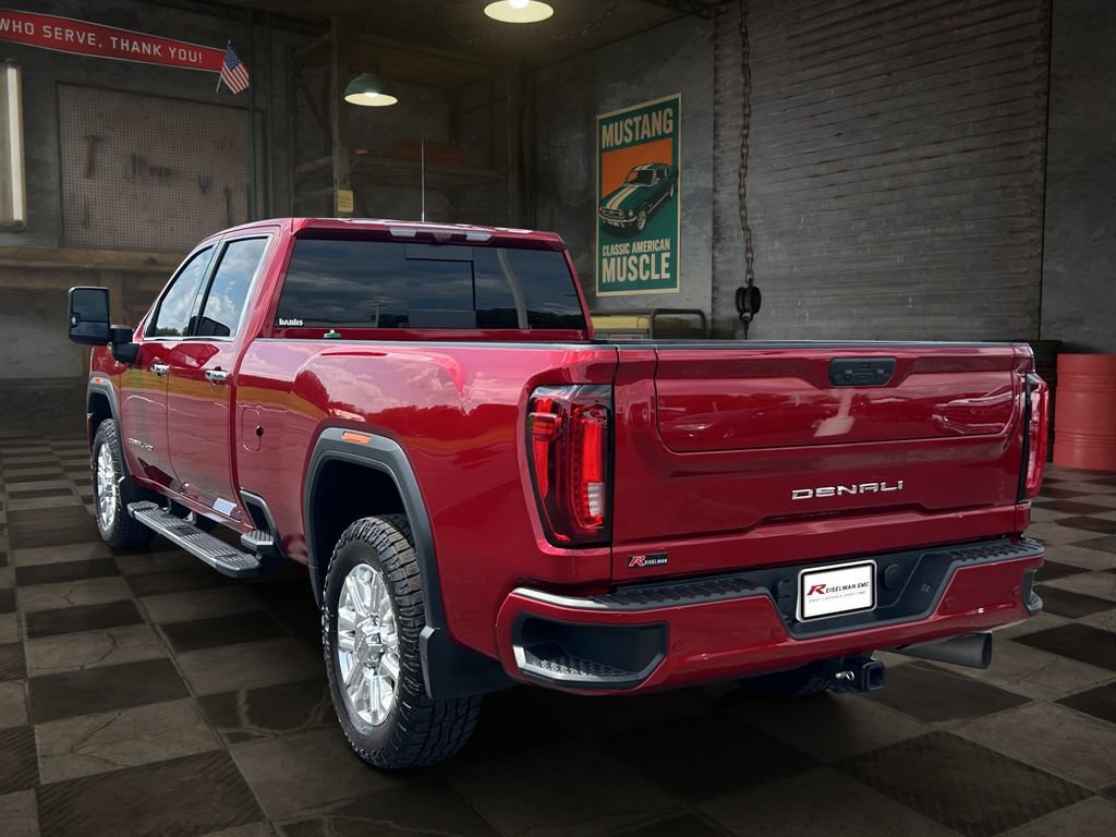 Used 2022 GMC Sierra 3500 Denali w/ Denali Ultimate Package AWD/4WD image 7