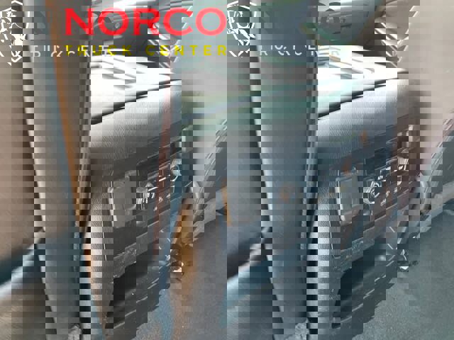 Used 2020 Chevrolet Tahoe LT image 19