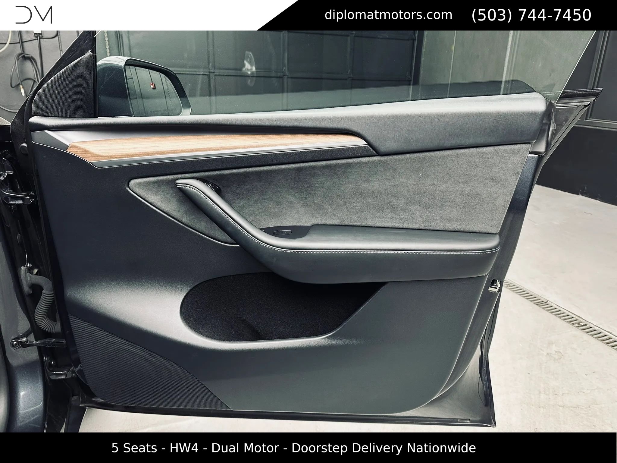 Used 2024 Tesla Model Y Performance AWD/4WD image 26