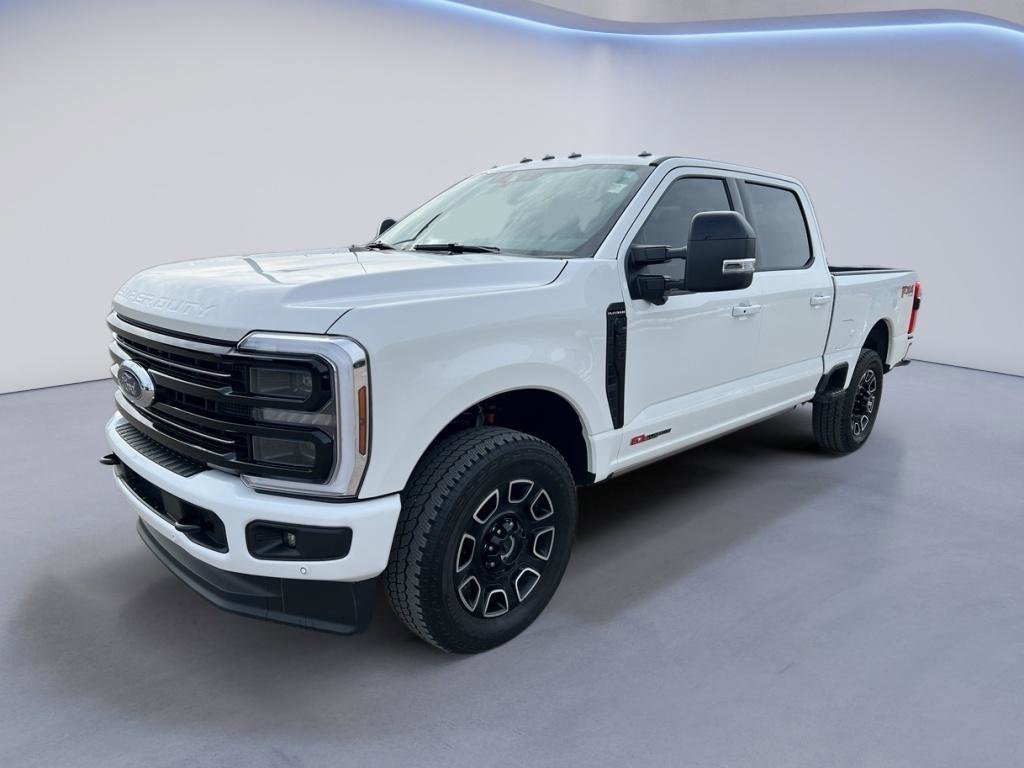 Used 2025 Ford F350 Platinum image 3