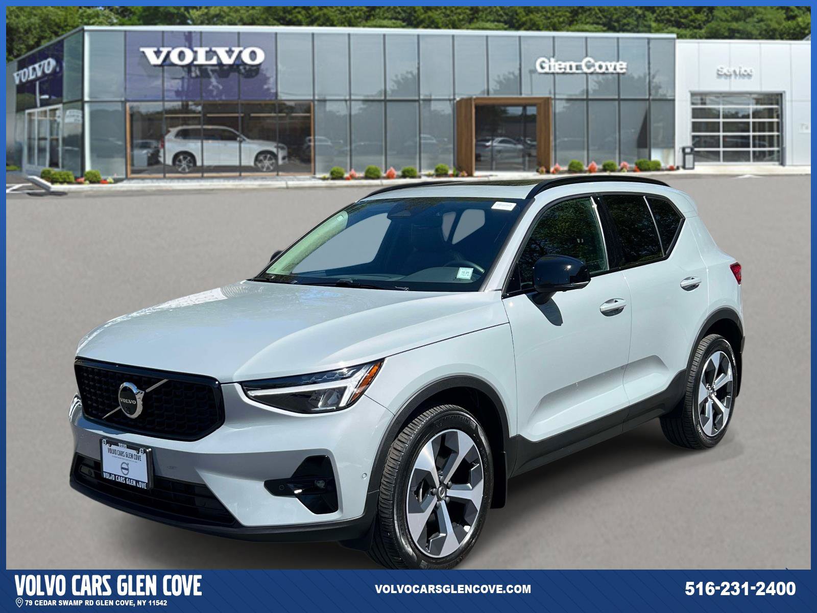 Used 2024 Volvo XC40 B5 Plus w/ Climate Package AWD/4WD image 2