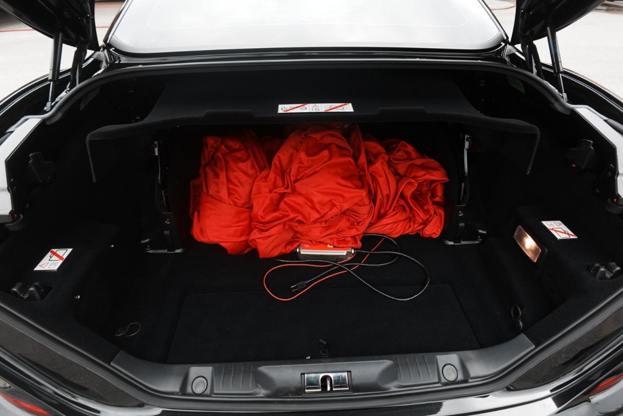 Used 2015 Ferrari California T RWD image 18