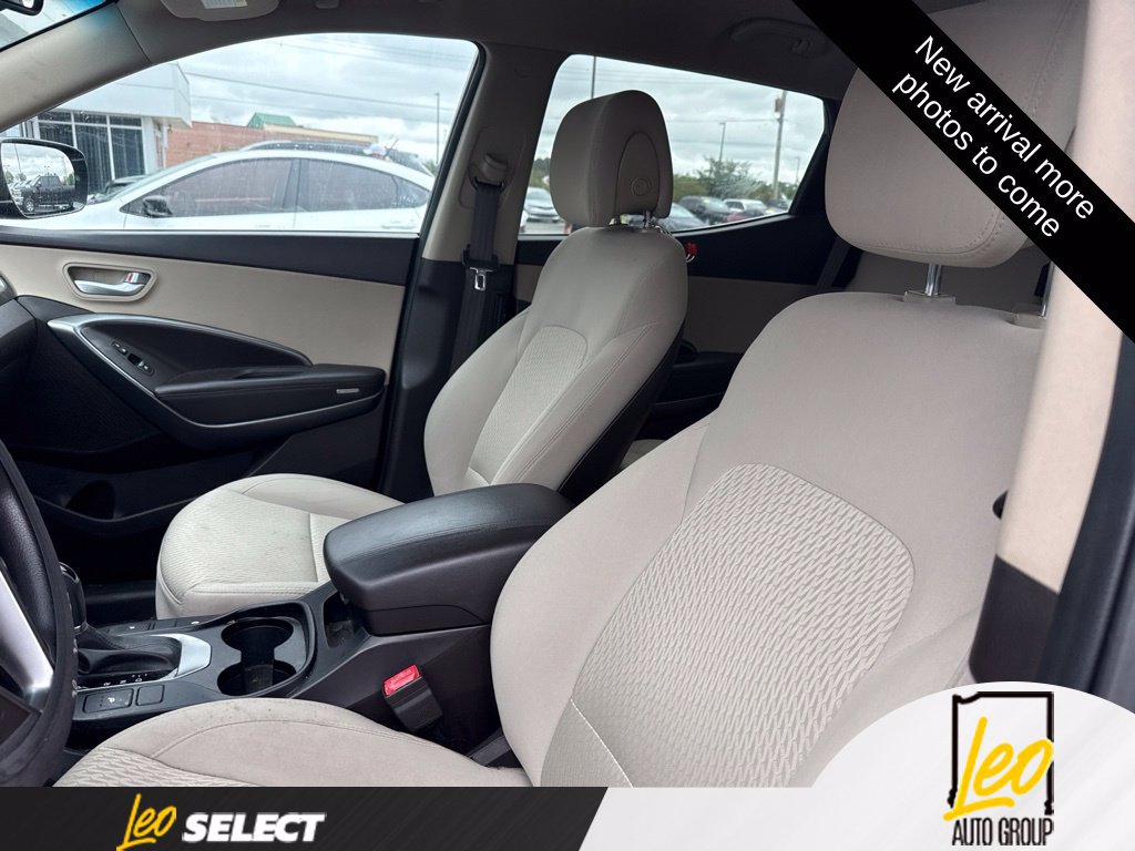 Used 2018 Hyundai Santa Fe Sport w/ 2.4L Value Package 02 AWD/4WD image 5